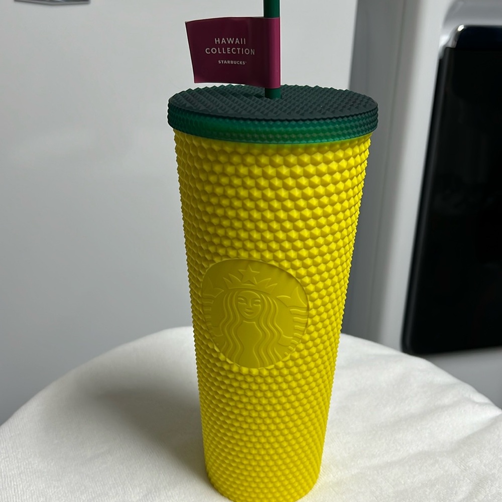 Starbucks tumbler cold cup Hawaii Collection. New never been used.